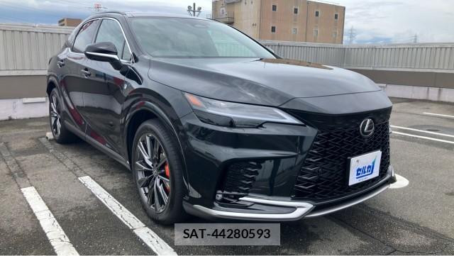 Lexus RX 2026-04 8281493-11