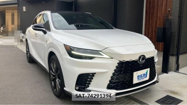 Lexus RX 2025-10 8281601-11