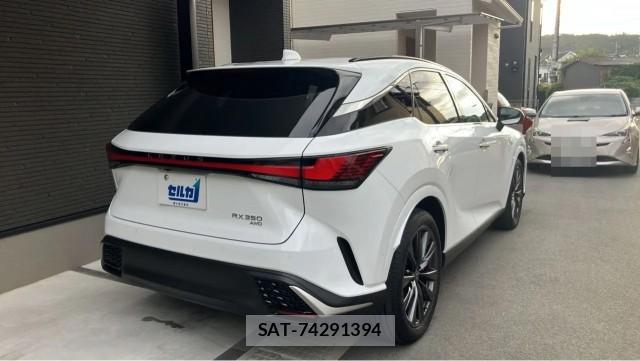 Lexus RX 2025-10 8281601-12