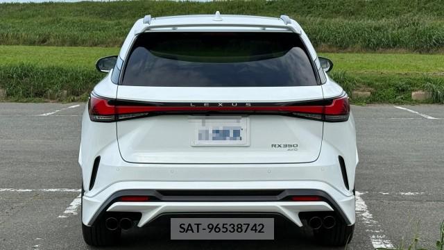 Lexus RX 2025-04 8281761-1