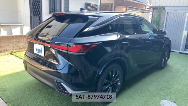 Lexus RX 2026-06 8281913-12