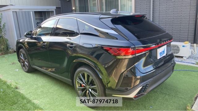 Lexus RX 2026-06 8281913-13