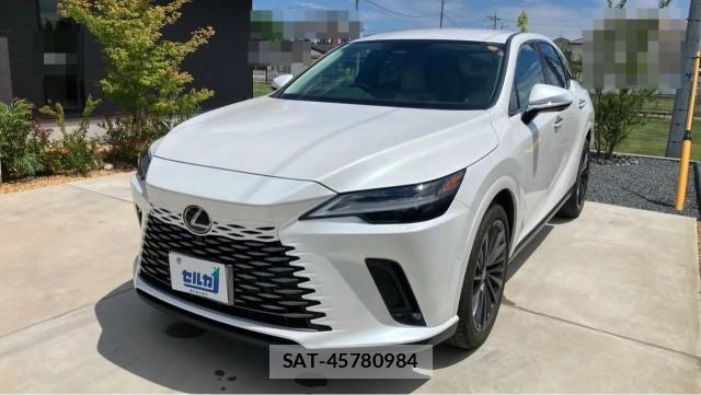 Lexus RX 2024-10 8282280-0