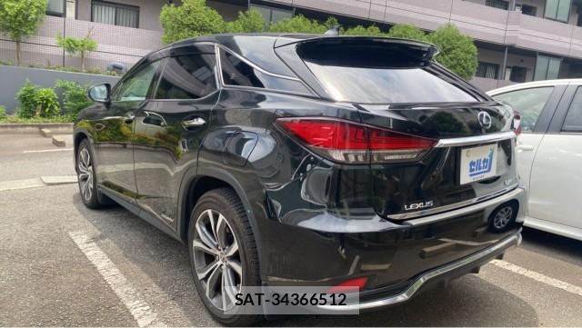 Lexus RX 2020-07 8282303-13