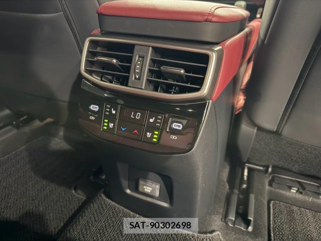 Lexus RX 2025-09 8282758-15