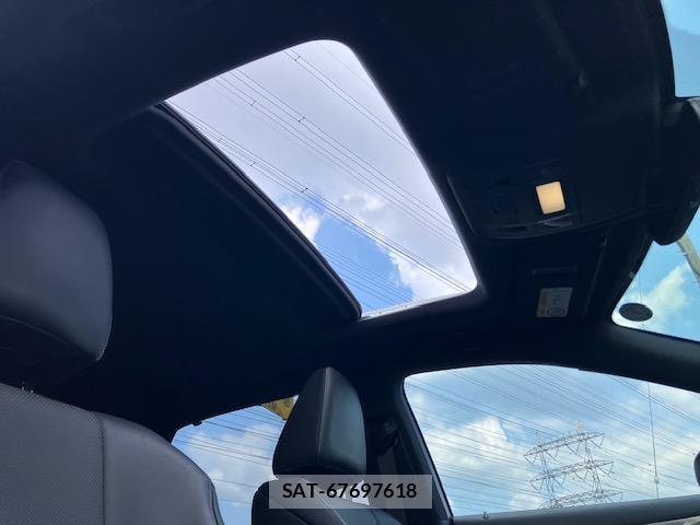 Lexus RX 2019-11 8283049-2