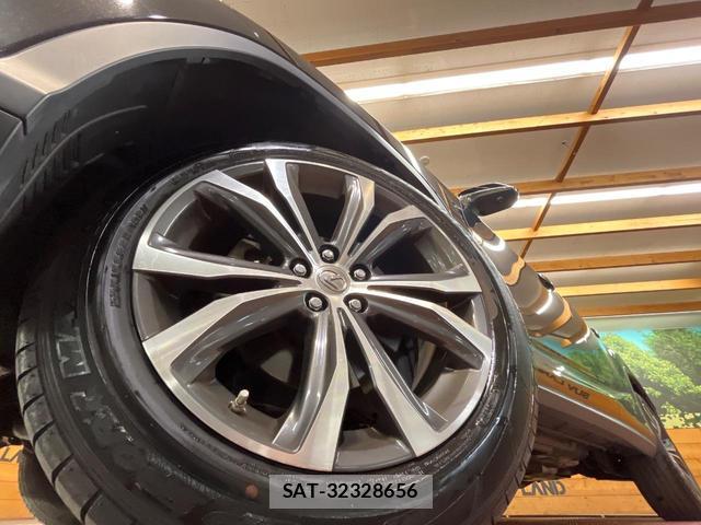 Lexus RX 2016-04 8284584-12