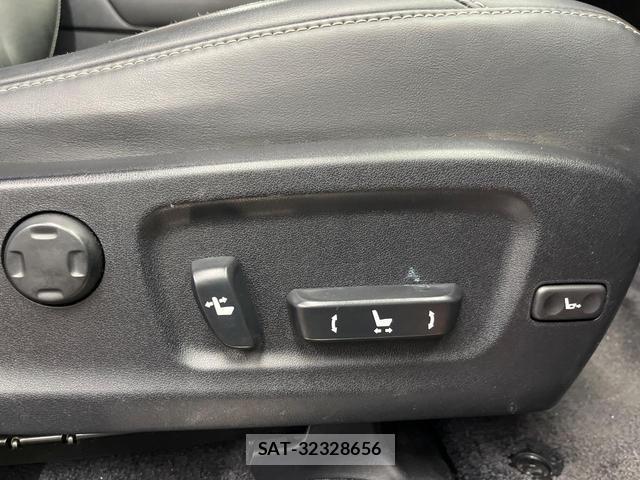 Lexus RX 2016-04 8284584-5
