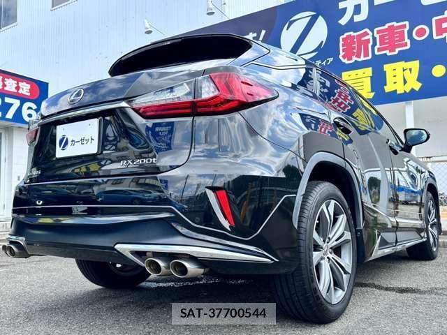 Lexus RX 2017-10 8285260-16