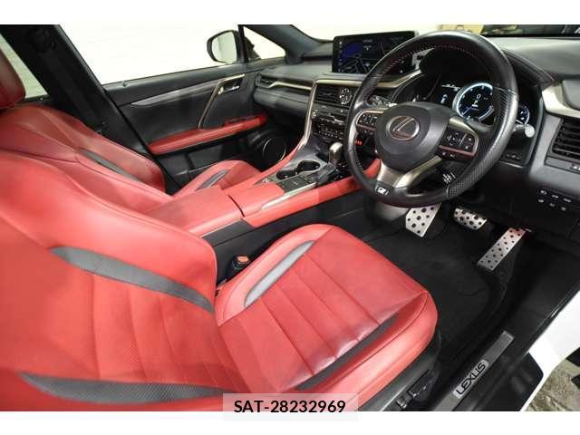 Lexus RX 2021-07 8285783-13