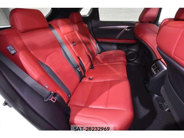 Lexus RX 2021-07 8285783-6