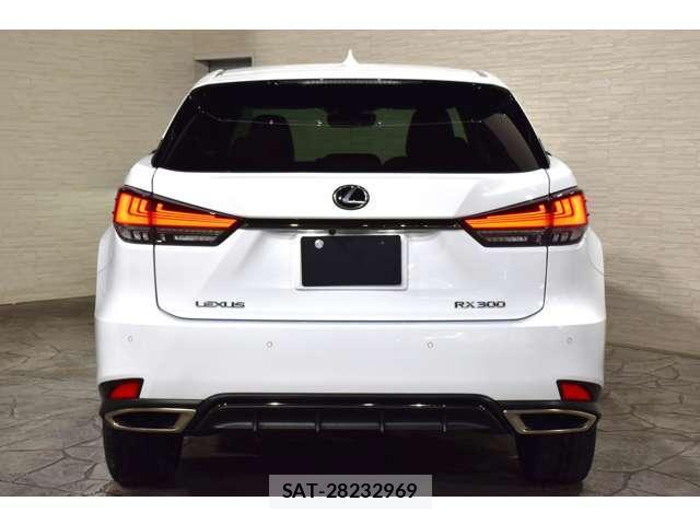 Lexus RX 2021-07 8285783-8