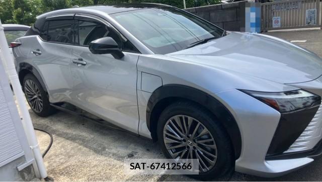 Lexus RZ 2023-10 8280644-3