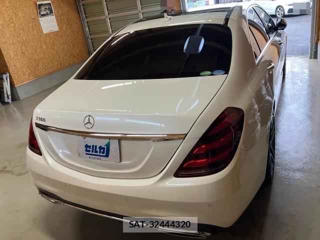 Mercedes Benz S-CLASS 2018-06 8281163-1