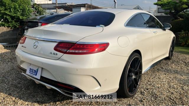Mercedes Benz S-CLASS 2016-03 8281941-12