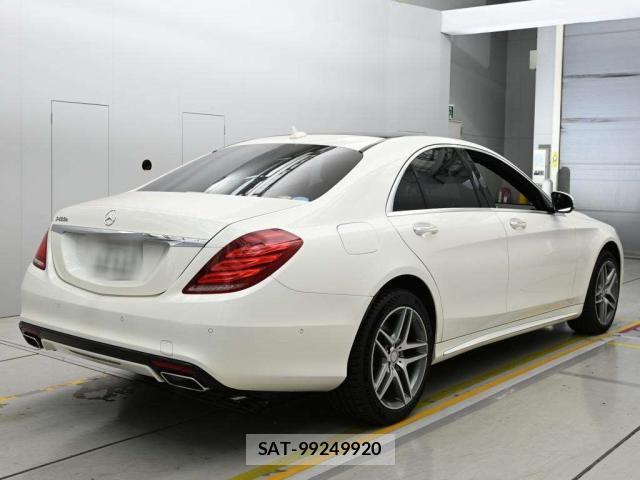 Mercedes Benz S-CLASS 2018-06 8284409-1