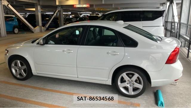 Volvo S40 2010-12 8281468-10