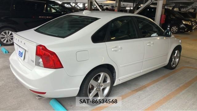 Volvo S40 2010-12 8281468-12