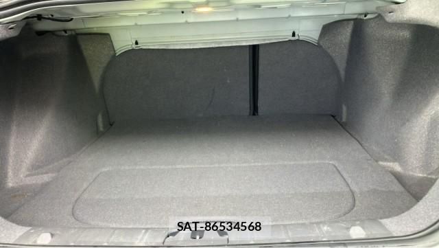 Volvo S40 2010-12 8281468-17