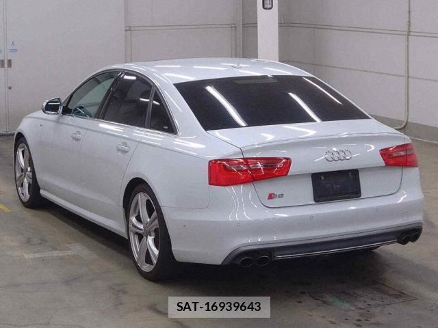Audi S6 2013-06 8278874-5
