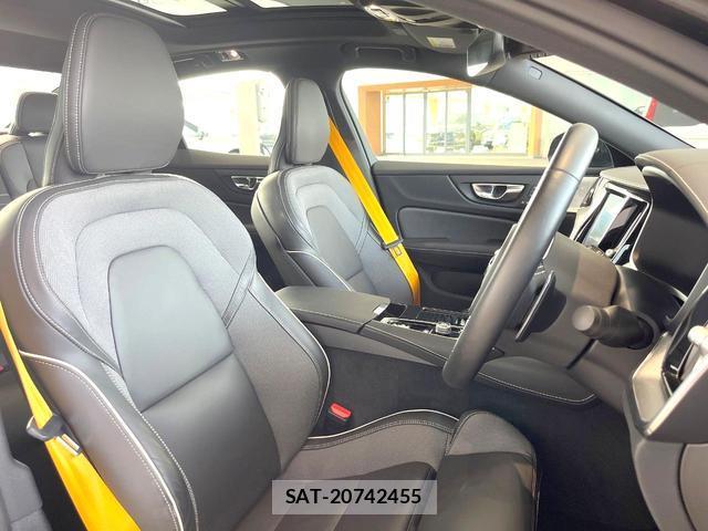 Volvo S60 2020-07 8280440-11