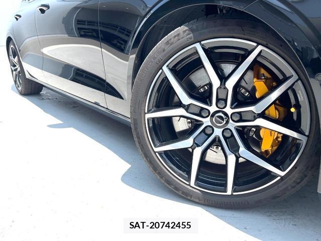 Volvo S60 2020-07 8280440-14