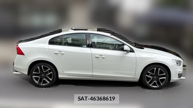 Volvo S60 2017-03 8281930-3