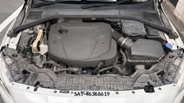 Volvo S60 2017-03 8281930-6