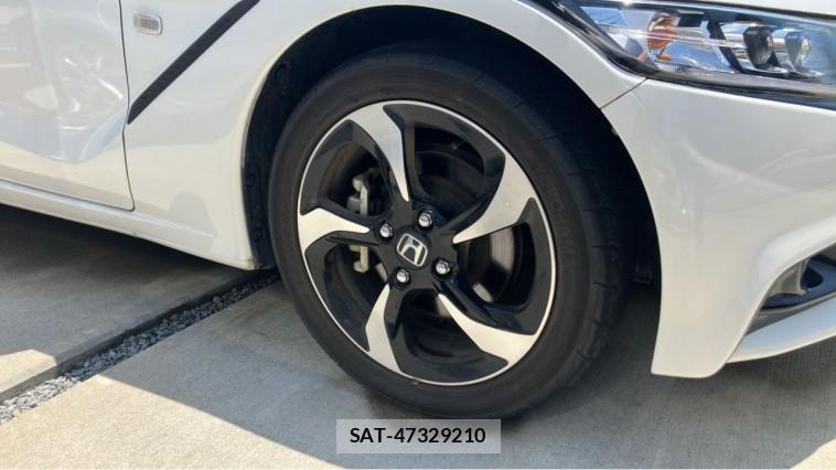 Honda S660 2017-06 8280580-8