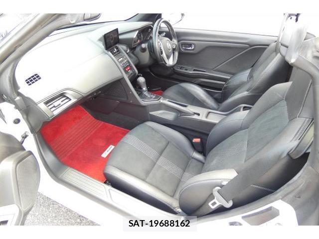 Honda S660 2016-02 8284471-11