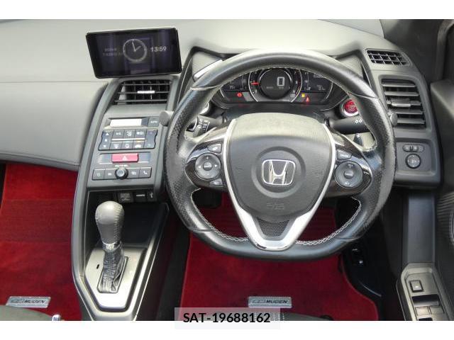 Honda S660 2016-02 8284471-8