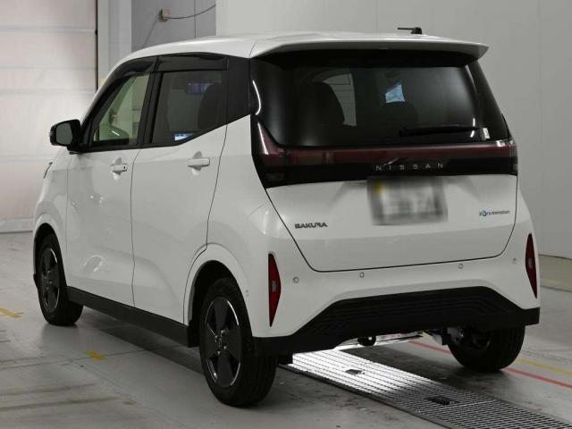 Nissan Sakura 2022-07 8277920-1