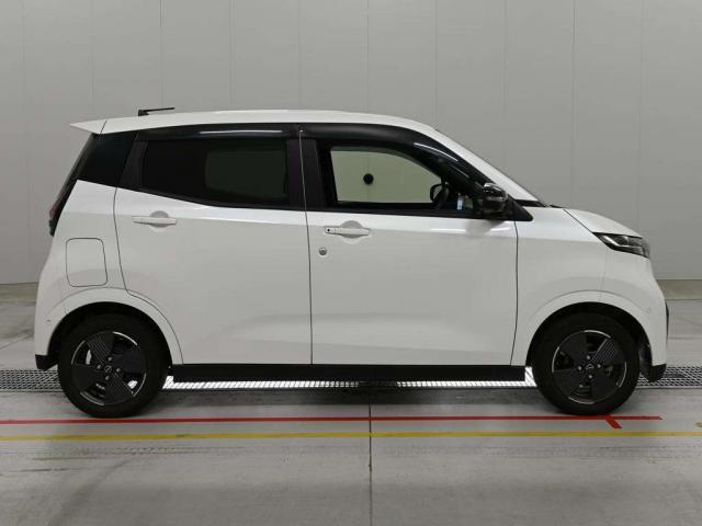 Nissan Sakura 2022-07 8277920-3