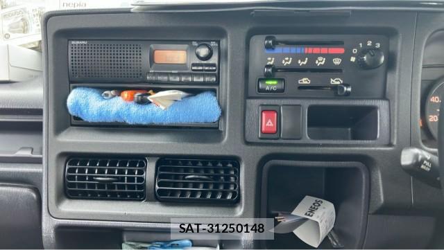 Subaru SAMBAR TRUCK 2012-01 8282100-4
