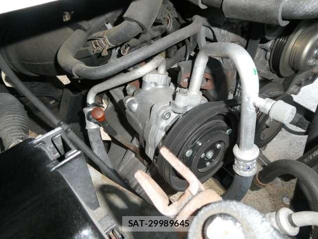 Subaru SAMBAR TRUCK 2013-04 8284115-11