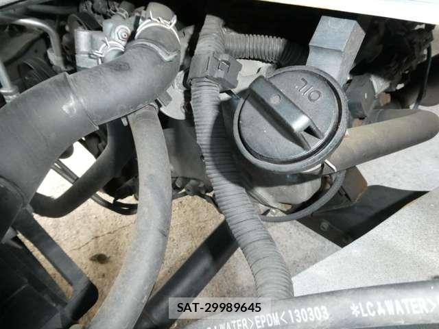 Subaru SAMBAR TRUCK 2013-04 8284115-16