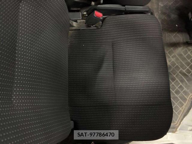 Subaru SAMBAR 2018-07 8283933-7