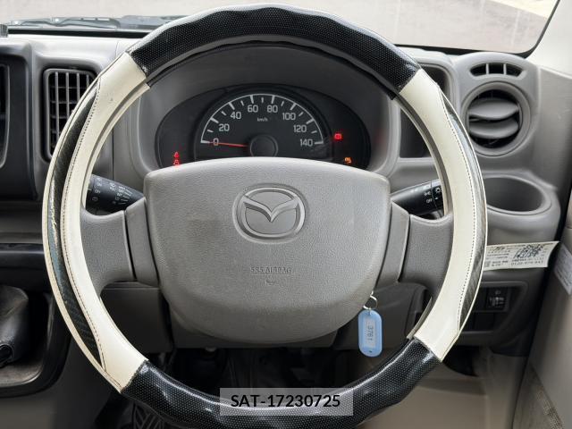 Mazda SCRUM 2017-08 8282595-10