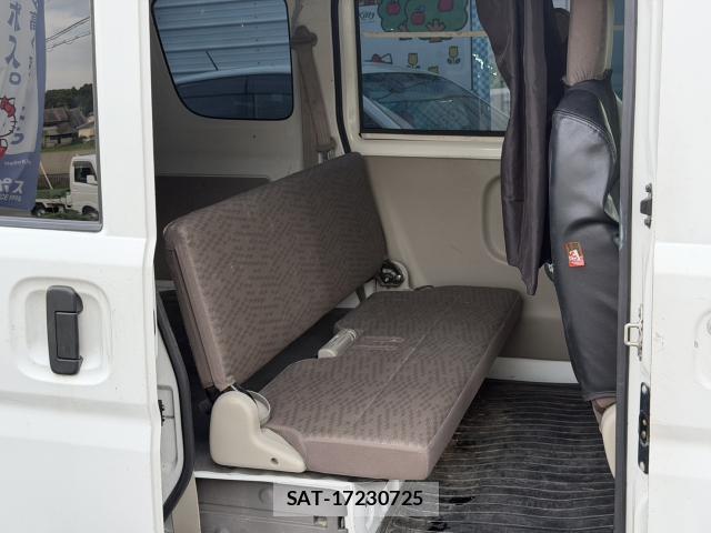 Mazda SCRUM 2017-08 8282595-16