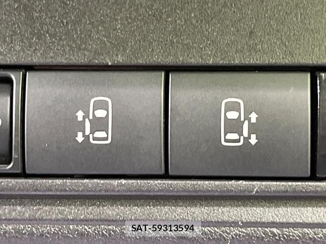 Nissan SERENA 2023-01 8276691-5
