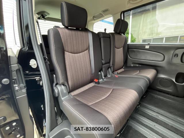 Nissan SERENA 2014-08 8276820-11