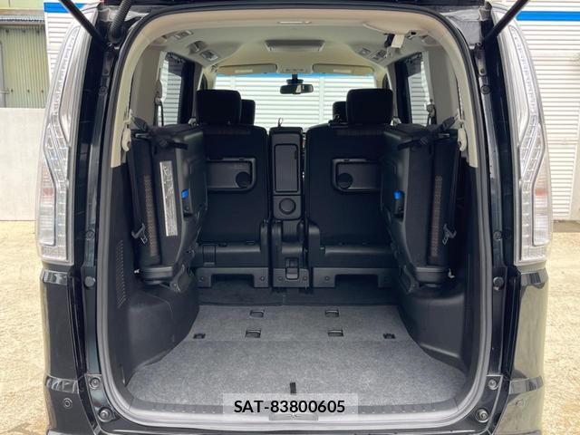 Nissan SERENA 2014-08 8276820-13