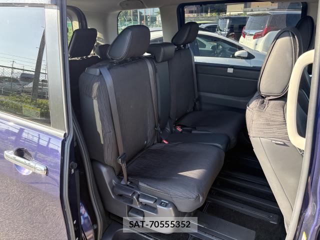 Nissan SERENA 2023-05 8277043-10