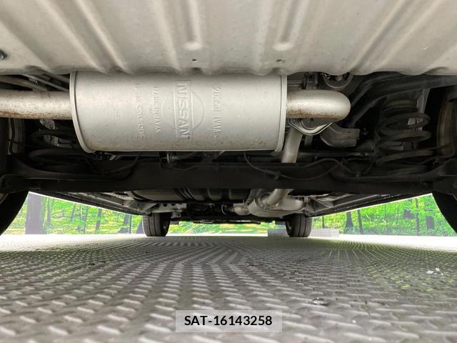 Nissan SERENA 2016-03 8277280-18
