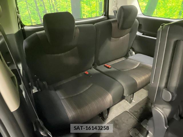 Nissan SERENA 2016-03 8277280-9