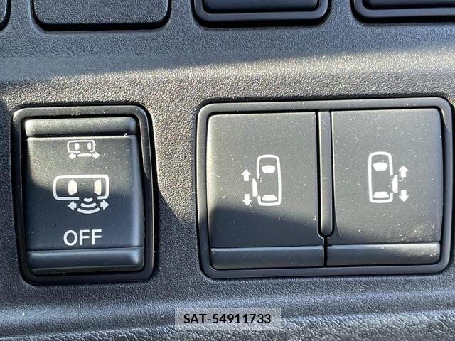 Nissan SERENA 2019-08 8277310-6