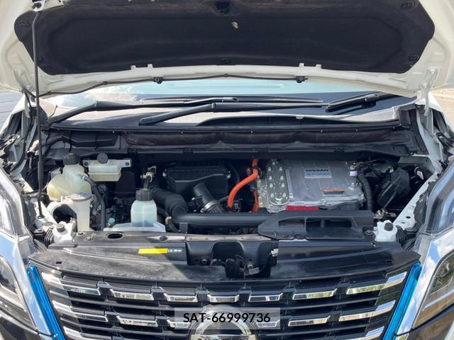 Nissan SERENA 2019-09 8277327-17