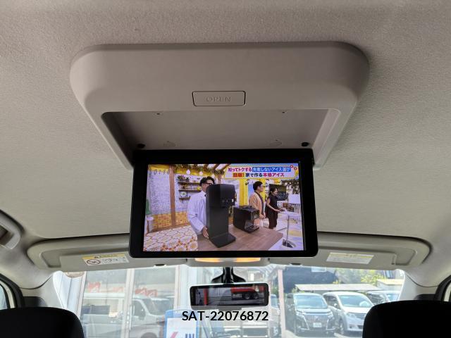 Nissan SERENA 2018-05 8277489-15