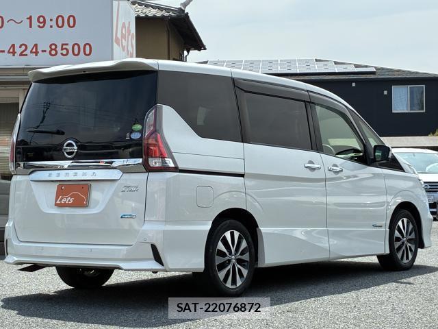Nissan SERENA 2018-05 8277489-7
