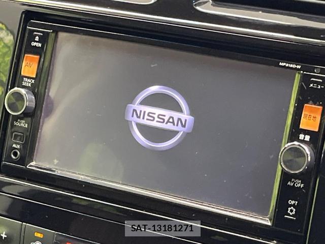 Nissan SERENA 2014-01 8277528-3